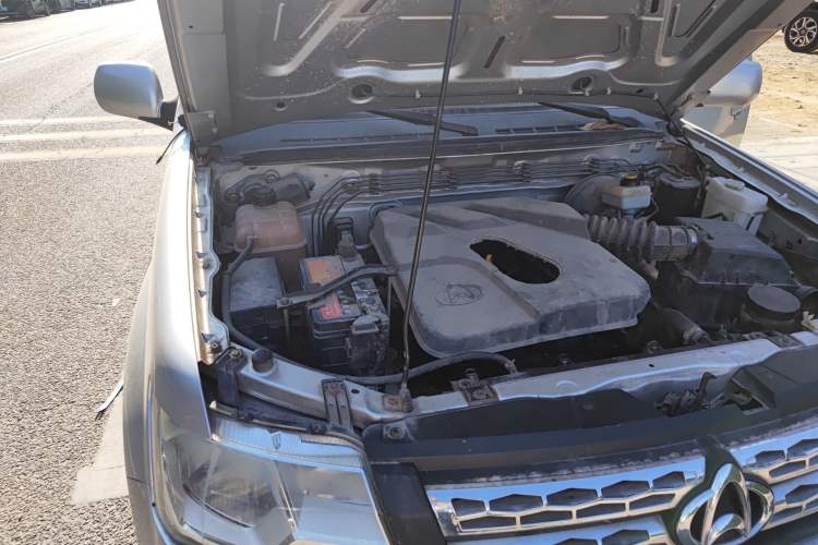 Used CHANGAN KAICHENG Shenqi F30 2018 1.5L Standard Version with Air Conditioning and Extended Wheelbase – DAM15L Engine Bay Right