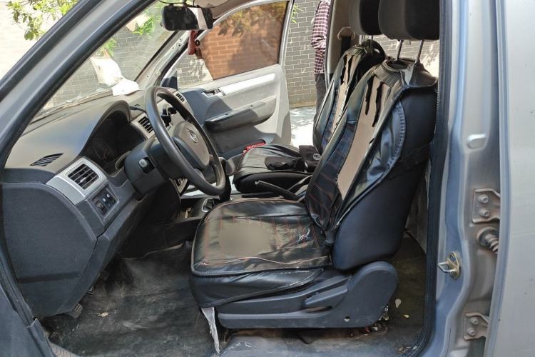 Used CHANGAN KAICHENG Shenqi F30 2018 1.5L Comfort Plus Long Wheelbase DAM15L Left Front Seat