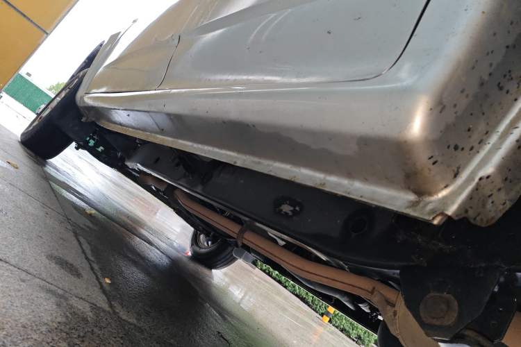 Used CHANGAN KAICHENG Shenqi F30 2018 1.5L Comfort Trim Short Wheelbase DAM15L Left Side Sill