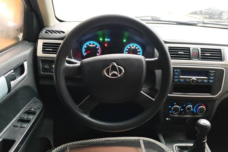 Used CHANGAN KAICHENG Shenqi F30 2018 1.5L Comfort Trim Short Wheelbase DAM15L Steering Wheel