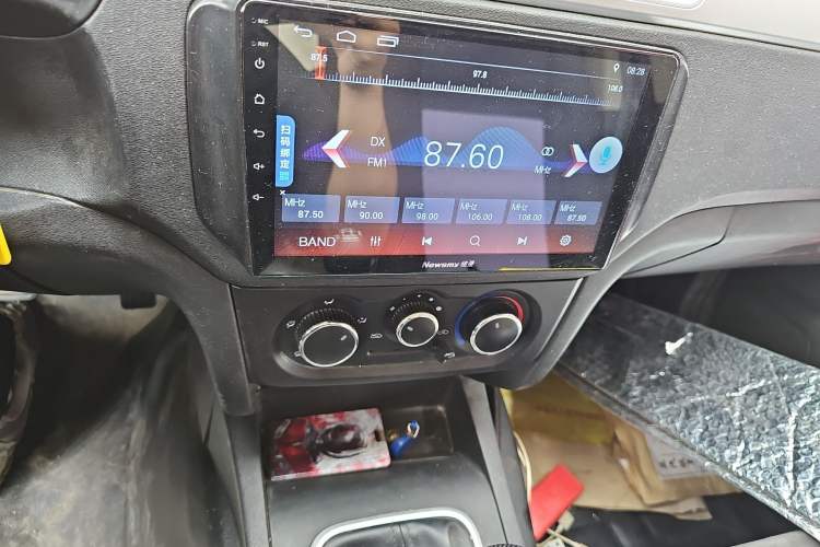 Used CHANGAN KAICHENG Shenqi F30 2018 1.5L Comfort Trim Short Wheelbase DAM15L Audio And AC Panel