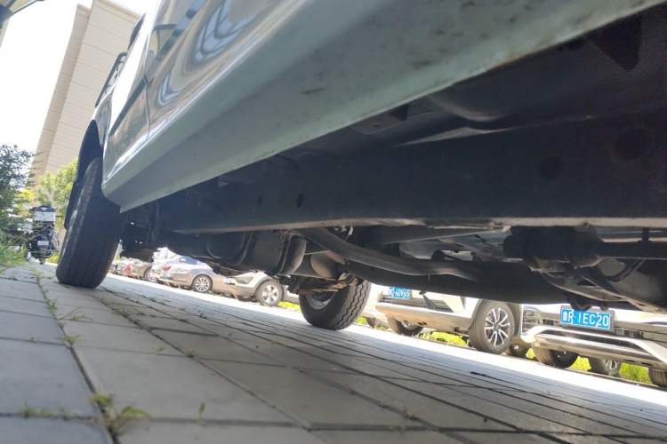 Used CHANGAN KAICHENG Shenqi F30 2018 1.5L Luxury Short-Wheelbase DAM15L Chassis Front Right