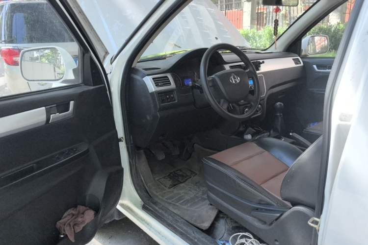 Used CHANGAN KAICHENG Shenqi F30 2018 1.5L Elite Edition Short Wheelbase DAM15L Driver Seat