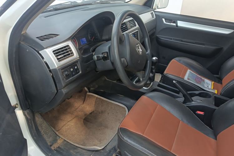 Used CHANGAN KAICHENG Shenqi F30 2018 1.5L Luxury Short-Wheelbase DAM15L Driver Seat