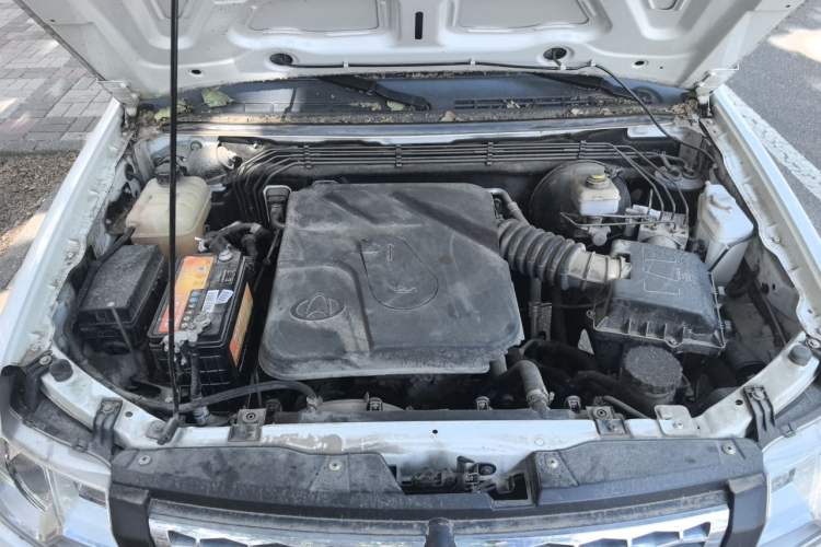 Used CHANGAN KAICHENG Shenqi F30 2018 1.5L Elite Edition Short Wheelbase DAM15L Engine Bay