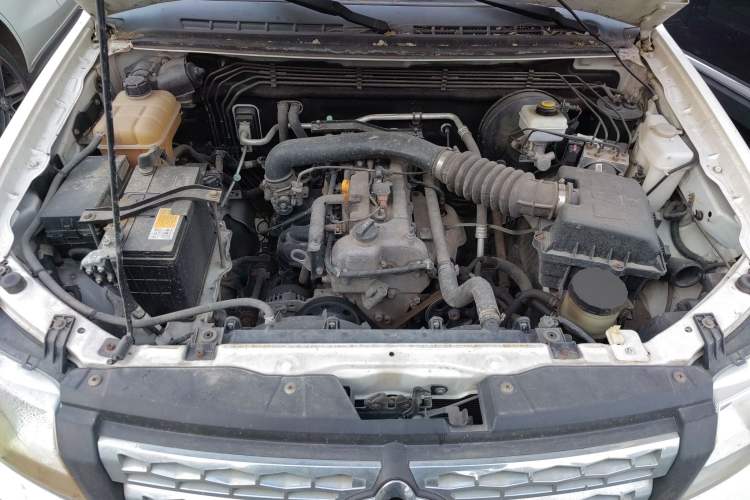 Used CHANGAN KAICHENG Shenqi F30 2018 1.5L Comfort Trim Short Wheelbase DAM15L Engine Bay