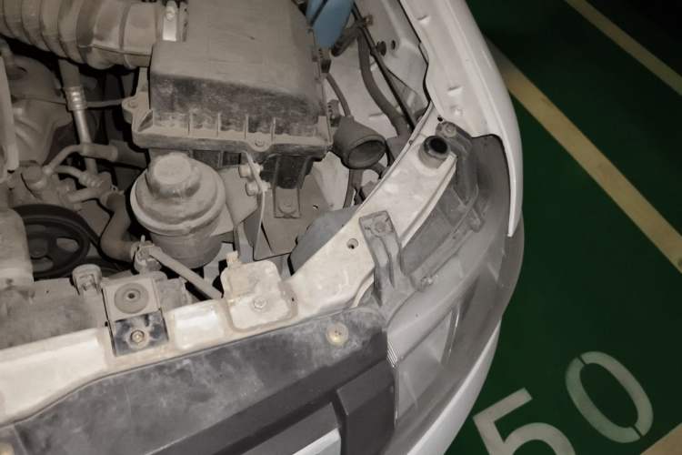 Used CHANGAN KAICHENG Shenqi F30 2018 1.5L Elite Edition Short Wheelbase DAM15L Engine Bay Left