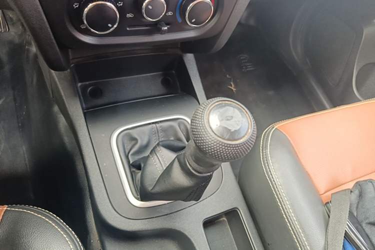 Used CHANGAN KAICHENG Shenqi F30 2018 1.5L Comfort Trim Short Wheelbase DAM15L Gear Lever