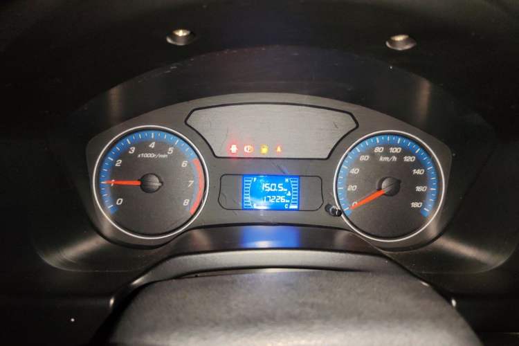 Used CHANGAN KAICHENG Shenqi F30 2018 1.5L Comfort Trim Short Wheelbase DAM15L Instrument Cluster