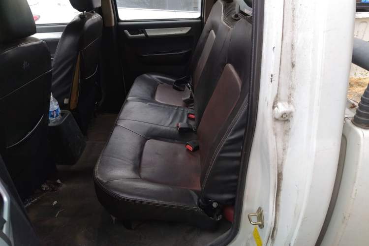Used CHANGAN KAICHENG Shenqi F30 2018 1.5L Comfort Trim Short Wheelbase DAM15L Interior 4