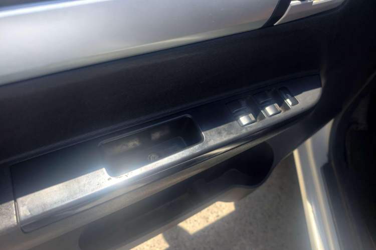 Used CHANGAN KAICHENG Shenqi F30 2018 1.5L Comfort Trim Short Wheelbase DAM15L Interior 8