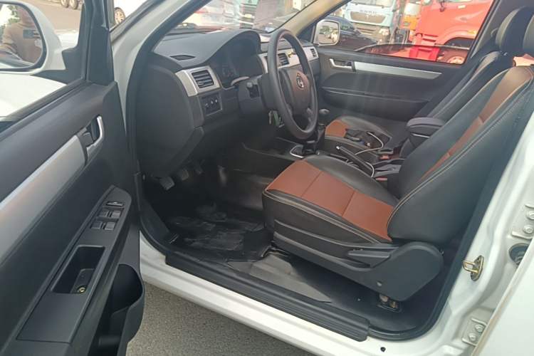 Used CHANGAN KAICHENG Shenqi F30 2018 1.5L Comfort Trim Short Wheelbase DAM15L Left Front Seat