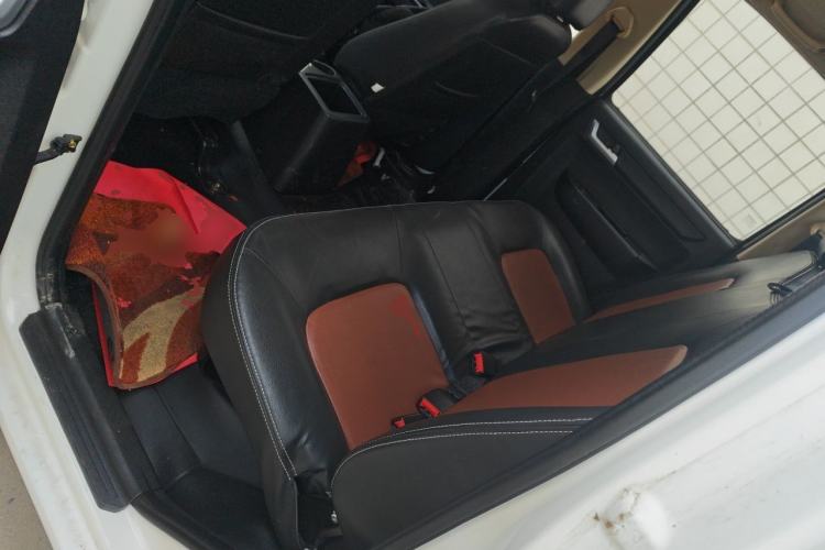 Used CHANGAN KAICHENG Shenqi F30 2018 1.5L Elite Edition Short Wheelbase DAM15L Left Rear Seat