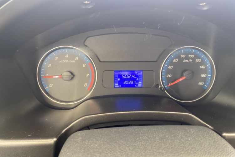 Used CHANGAN KAICHENG Shenqi F30 2018 1.5L Elite Edition Short Wheelbase DAM15L Odometer Close Up