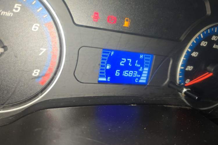 Used CHANGAN KAICHENG Shenqi F30 2018 1.5L Comfort Trim Short Wheelbase DAM15L Odometer Close Up