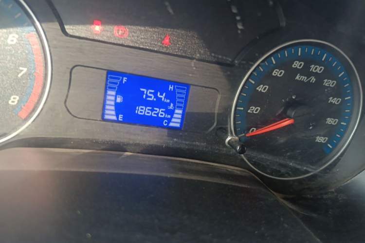 Used CHANGAN KAICHENG Shenqi F30 2018 1.5L Luxury Short-Wheelbase DAM15L Odometer Close Up