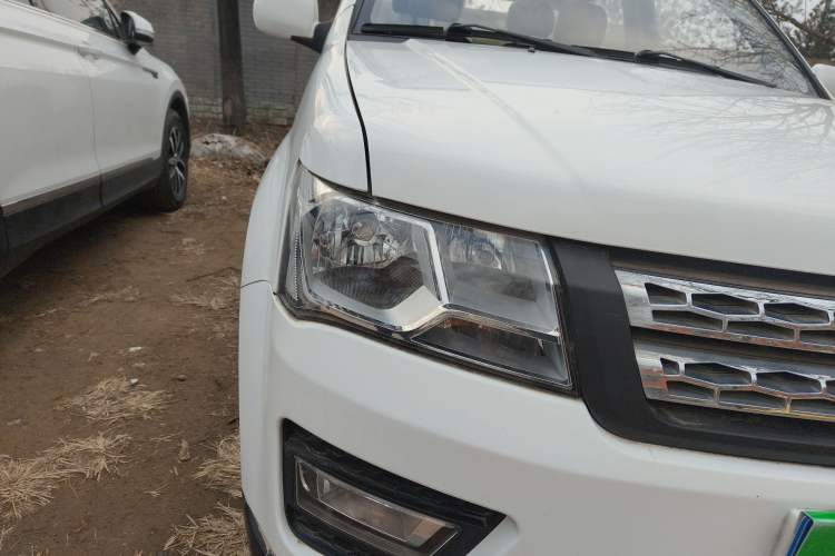 Used CHANGAN KAICHENG Shenqi F30 2018 1.5L Elite Edition Short Wheelbase DAM15L Right Front Headlight
