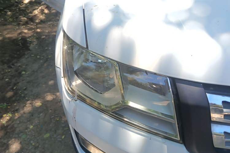 Used CHANGAN KAICHENG Shenqi F30 2018 1.5L Comfort Trim Short Wheelbase DAM15L Right Front Headlight