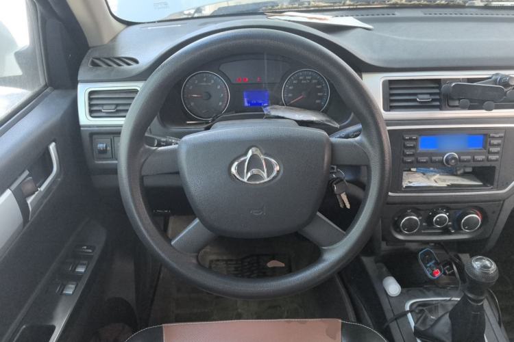 Used CHANGAN KAICHENG Shenqi F30 2018 1.5L Elite Edition Short Wheelbase DAM15L Steering Wheel