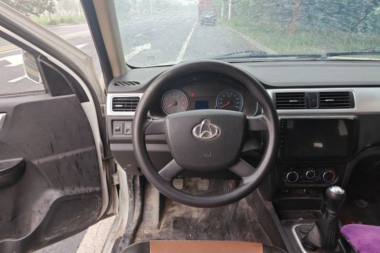 Used CHANGAN KAICHENG Shenqi F30 2018 1.5L Comfort Trim Short Wheelbase DAM15L Steering Wheel