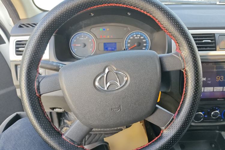 Used CHANGAN KAICHENG Shenqi F30 2018 1.5L Elite Edition Short Wheelbase DAM15L Steering Wheel