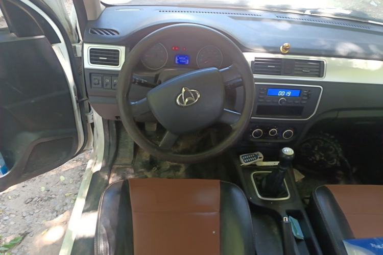 Used CHANGAN KAICHENG Shenqi F30 2018 1.5L Comfort Trim Short Wheelbase DAM15L Steering Wheel