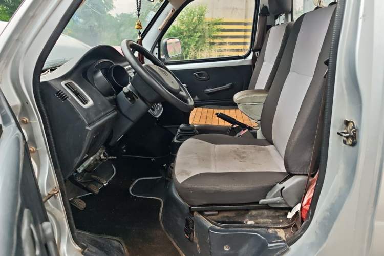 Used CHANGAN KAICHENG Shenqi F30  Left Front Seat