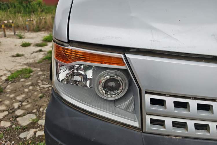 Used CHANGAN KAICHENG Shenqi F30  Right Front Headlight
