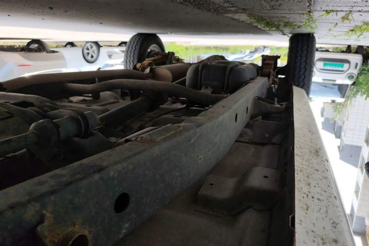 Used CHANGAN KAICHENG Shenqi F30  Chassis Front Right