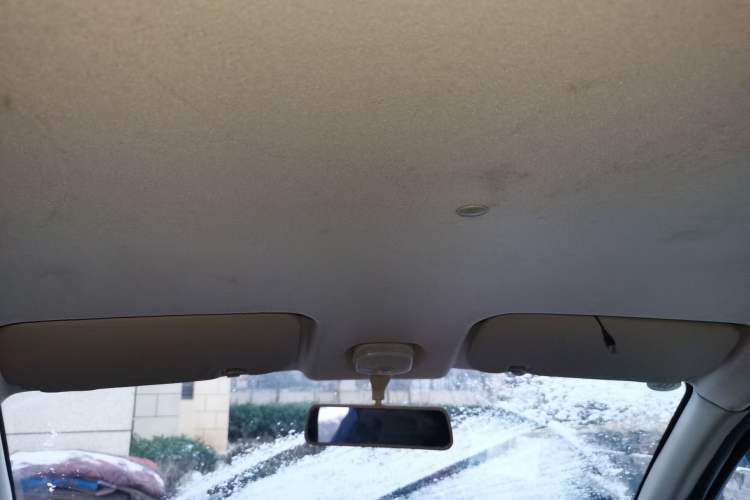 Used CHANGAN KAICHENG Shenqi F30 2019 1.5L Comfort Edition China VI Dual-Cab Long Wheelbase DAM15KL Headliner