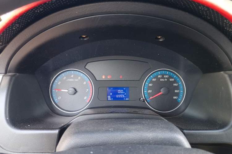 Used CHANGAN KAICHENG Shenqi F30 2019 1.5L Comfort Edition China VI Dual-Cab Short-Wheelbase DAM15KL Instrument Cluster