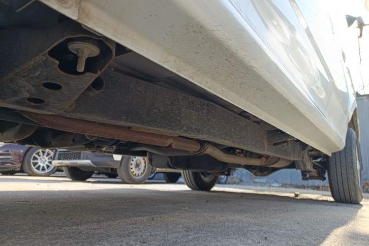Used CHANGAN KAICHENG Shenqi F30 2019 1.5L Comfort Edition China VI Dual-Cab Short-Wheelbase DAM15KL Left Side Sill