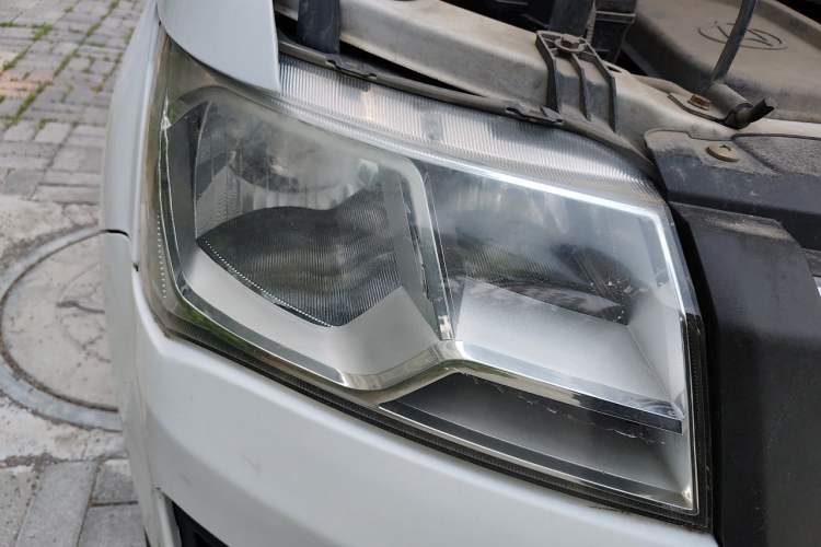 Used CHANGAN KAICHENG Shenqi F30  Right Front Headlight
