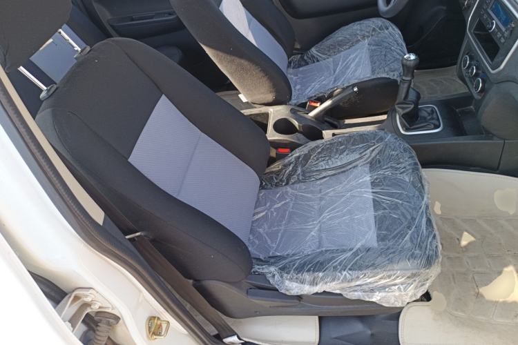 Used CHANGAN KAICHENG Shenqi F30 2019 1.5L Comfort Edition China VI Dual-Cab Short-Wheelbase DAM15KL Right Front Seat