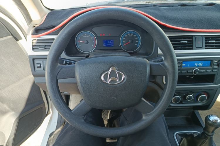 Used CHANGAN KAICHENG Shenqi F30 2019 1.5L Comfort Edition China VI Dual-Cab Short-Wheelbase DAM15KL Steering Wheel