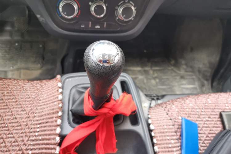 Used CHANGAN KAICHENG Shenqi PLUS 2022 1.8L Standard Vehicle Comfort Edition Double Cab – 4J18V Gear Lever