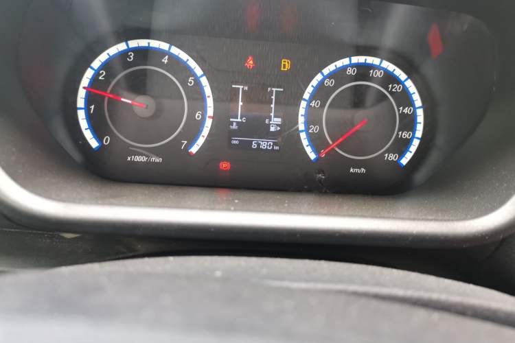 Used CHANGAN KAICHENG Shenqi PLUS 2022 1.8L Standard Vehicle Comfort Edition Double Cab – 4J18V Odometer Close Up