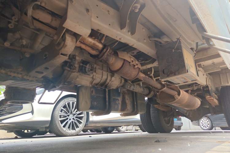 Used CHANGAN KAICHENG Shenqi T20 2016 1.5L Gasoline Cargo Van Double Cab Rear Dual Tires DAM15R Chassis Front Left