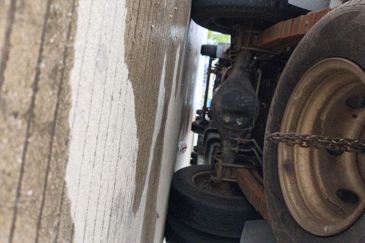 Used CHANGAN KAICHENG Shenqi T20 2018 1.5L T20L Comfort-Grade Single-Cab Cargo Truck with 3.6-meter Cargo Bed Equipped with DAM15R Engine Chassis Rear