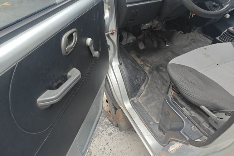Used CHANGAN KAICHENG Shenqi T20 2018 1.5L Standard Single-Cab Cargo Truck DAM15R Driver Seat