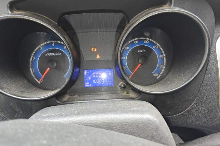 Used CHANGAN KAICHENG Shenqi T20 2018 1.5L Standard Single-Cab Cargo Truck DAM15R Odometer Close Up