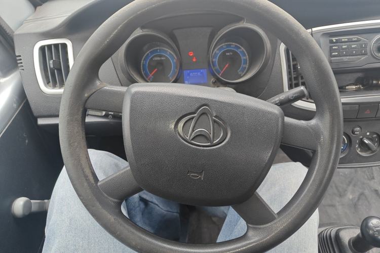 Used CHANGAN KAICHENG Shenqi T20 2018 1.5L Standard Single-Cab Cargo Truck DAM15R Steering Wheel