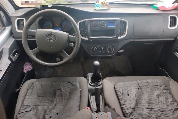 Used CHANGAN KAICHENG Shenqi T20 2021 1.5L Luxury Double-Cab DAM15KR Center Console