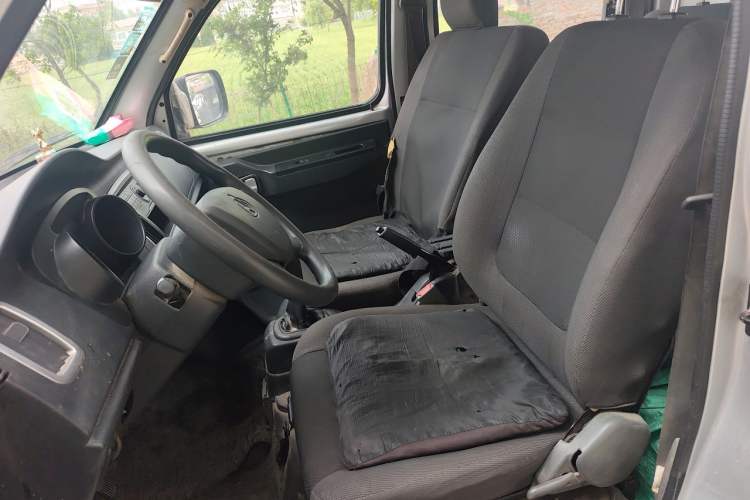 Used CHANGAN KAICHENG Shenqi T20 2021 1.5L Luxury Double-Cab DAM15KR Left Front Seat
