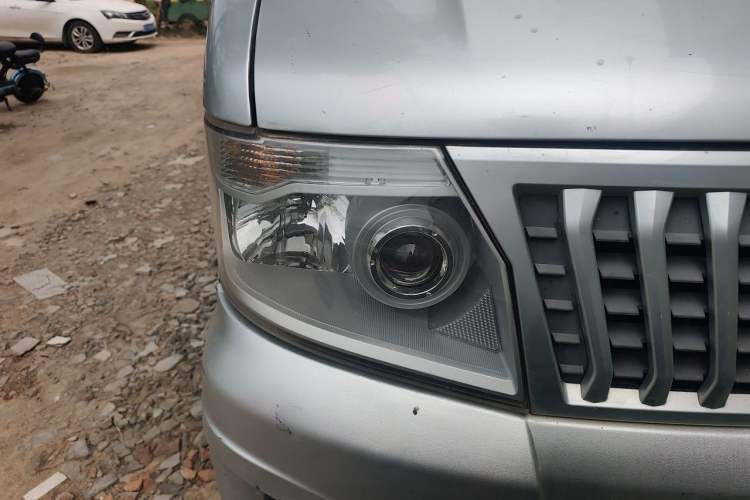 Used CHANGAN KAICHENG Shenqi T20 2021 1.5L Luxury Double-Cab DAM15KR Right Front Headlight