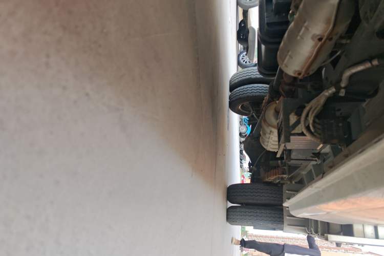 Used CHANGAN KAICHENG Shenqi T30 2021 1.6L Luxury Model Double Cab 3.01-meter Standard Vehicle DAM16KR Chassis Front Left