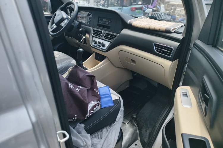Used CHANGAN KAICHENG Shenqi T30 2021 1.6L Luxury Double-Cab 3.01-meter Steel-Plate Cargo Van DAM16KR Instrument Cluster