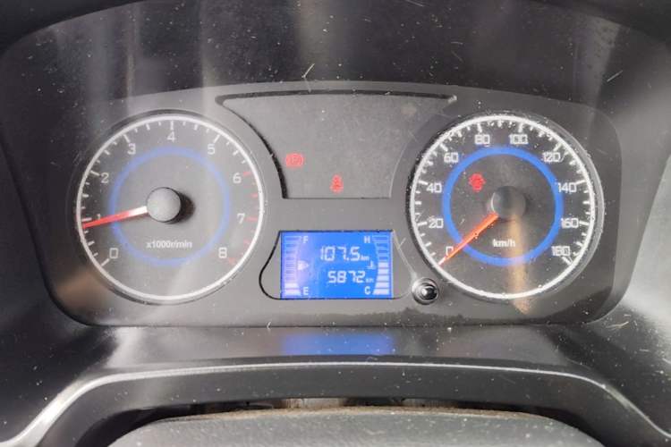 Used CHANGAN KAICHENG Shenqi T30 2021 1.6L Comfort Single-Row 3.6m Standard Vehicle DAM16KR Instrument Cluster