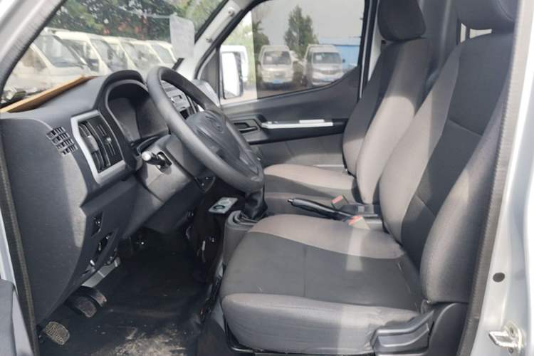 Used CHANGAN KAICHENG Shenqi T30 2021 1.6L Comfort Single-Row 3.6m Standard Vehicle DAM16KR Left Front Seat