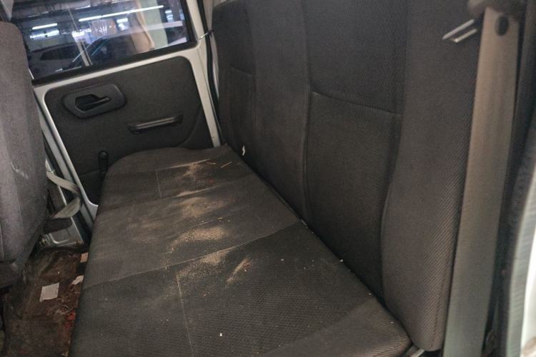 Used CHANGAN KAICHENG Shenqi T30 2021 1.6L Luxury Model Double Cab 3.01-meter Standard Vehicle DAM16KR Left Rear Seat